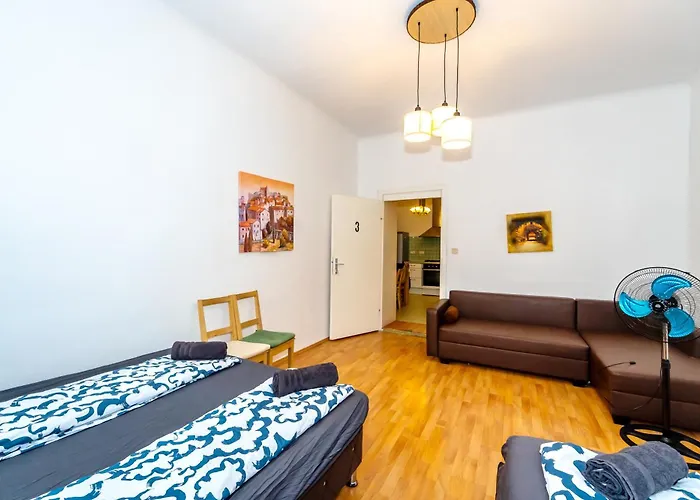 Homestay Family - 7 Minutes To Schoenbrunn Palace *